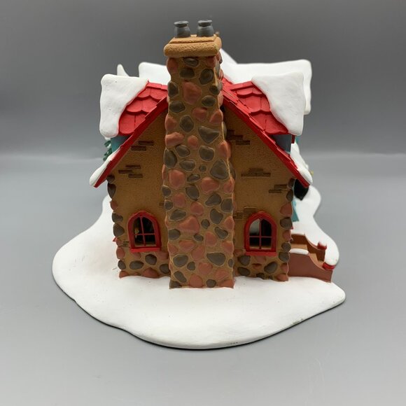 1995 Danbury Mint North Pole Village Hall from Disney Winter Wonderland in Box - Picture 5 of 16